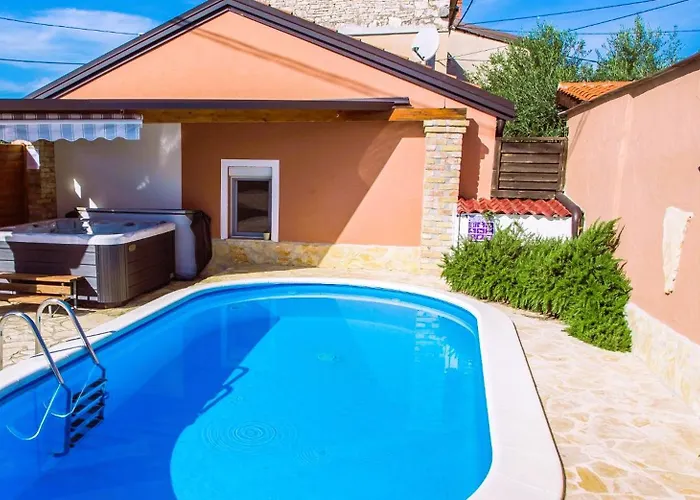 Βίλα Kuca S Bazenom Emanuela